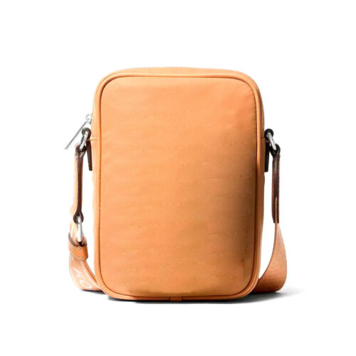 0197853714205_S0394921_P10.jpg Michael Kors KHAI pruun õlakott, 14 x 19 x 6 cm