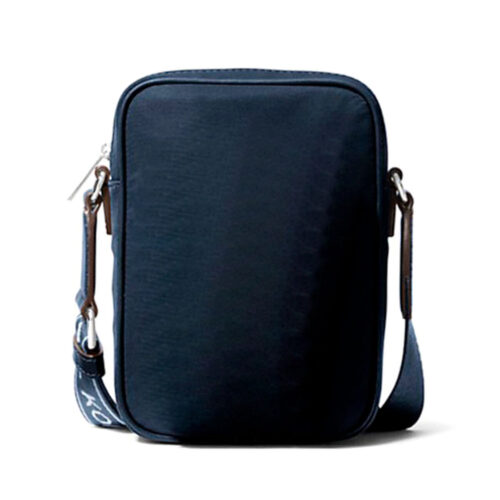 0197853714212_S0394920_P10.jpg Michael Kors KHAI sinine õlakott, 14 x 19 x 6 cm