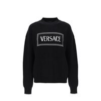 Versace must pusa