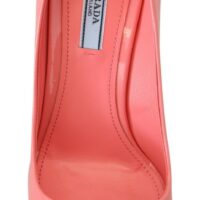 4198728.jpg Prada roosad plokk-kontsaga kingad Classic