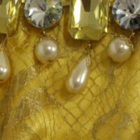 Dolce & Gabbana kollane pitsminikleit kristallidega