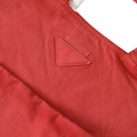 Prada punane logo õlakott shopper