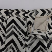 Dolce & Gabbana valge-mustatriibulised lühikesed püksid