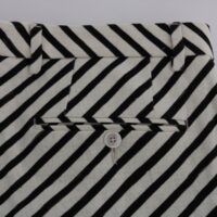 Dolce & Gabbana valge-mustatriibulised vabaaja lühikesed püksid