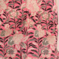 Dolce & Gabbana roosad lillelised brokaadimustriga capri-püksid