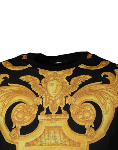 Versace must Medusa trükiga T-särk