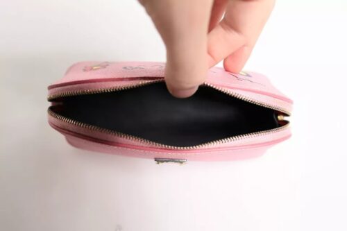 Dolce & Gabbana Pink Leather DG Logo Zip Around Hand Purse Pouch Wallet 6 Dolce & Gabbana Pink Leather DG Logo Zip Around Hand Purse Pouch Wallet