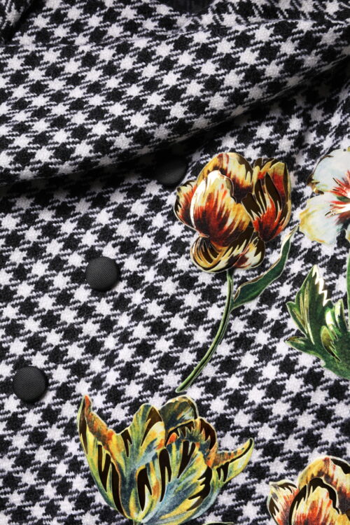 Dolce & Gabbana must-valge mustriline lilleaplikatsioonidega keep