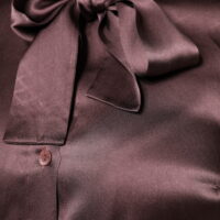 Dolce & Gabbana Pruun lipskraagiga pikkade varrukatega pluus