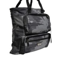 Dolce & Gabbana Must camouflage õlakott logo plaadiga