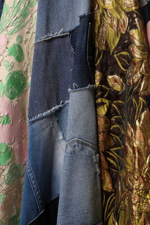 6856150.jpeg Dolce & Gabbana Mitmevärviline patchwork kõrge pihaga midiseelik