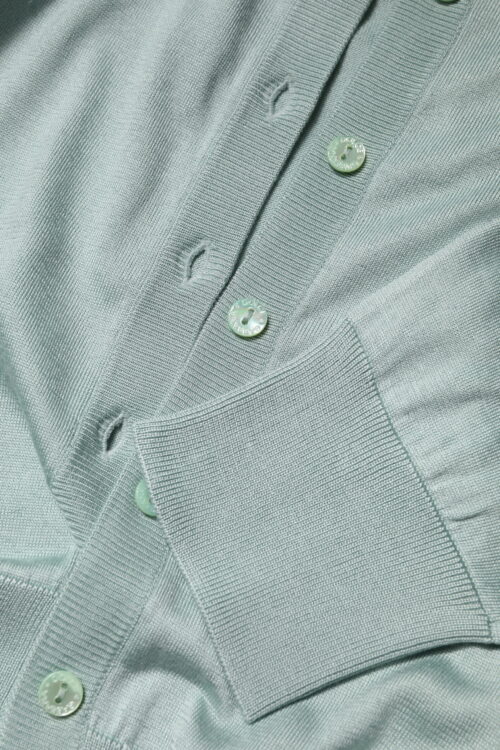 7218588.jpeg Dolce & Gabbana heleroheline nööbiga kardigan