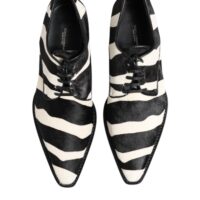 Dolce & Gabbana must-valged sebramustriga ponikarvast kingad