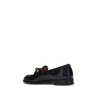 Valentino Garavani Mustad loaferid Bowshire