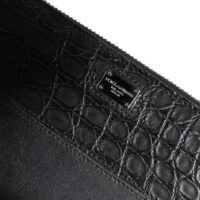 8206301.jpeg Dolce & Gabbana must nahast lukuga kontinentaalne rahakott logoplaadiga