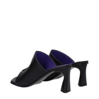 8340147-1.jpeg Stella McCartney Mustad Stiletto Kontsaga Sandaalid
