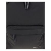 Givenchy must seljakott