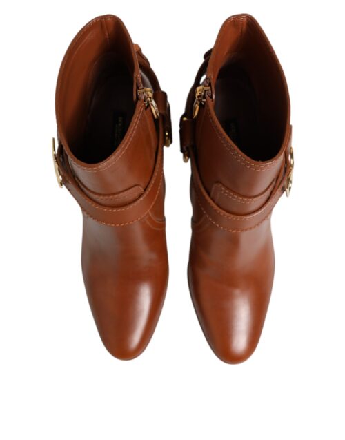 Dolce & Gabbana pruunid pahkluu­saapad DG pandlaga