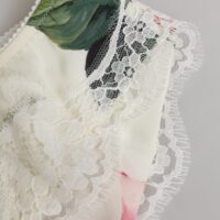 Dolce & Gabbana valged siidsatiinist pitsäärisega lillelised aluspüksid