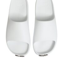 9180930.jpeg Dolce & Gabbana valged logoga meeste plätud rannajalatsid