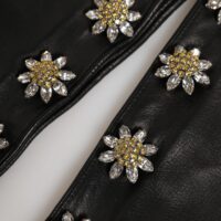 9649289.jpeg Dolce & Gabbana mustad nahast kaunistatud pikad labakindad