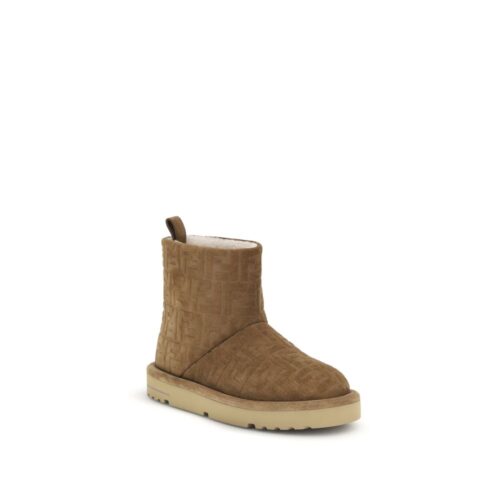 Fendi pruunid nahast pahkluu­saapad