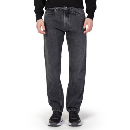 9775603.jpeg Hugo Boss mustad puuvillased relaxed fit teksad