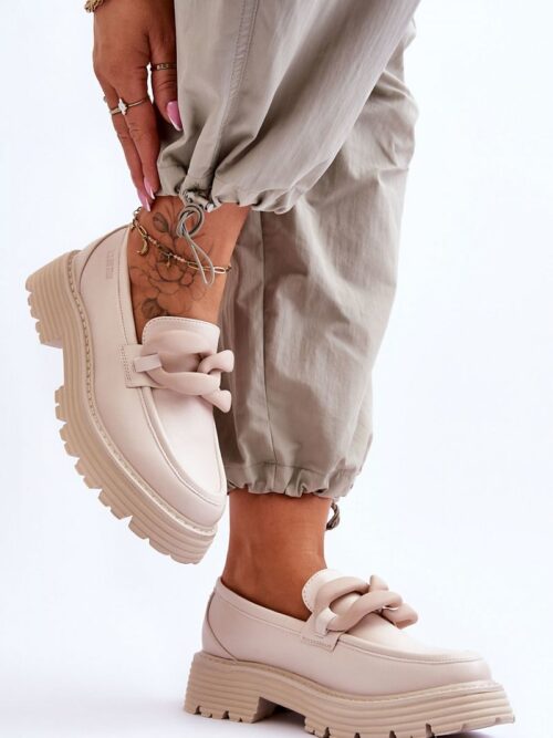 Mokassiinid – stiilsed platvormkingad