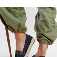 custom900x1200_1060613.jpg Mustad läikivad Surana espadrillid madala tallaga