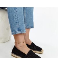 Mustad pitsilised espadrillid Solea naiselikuks suveks