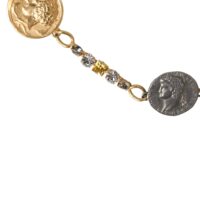 Dolce & Gabbana Kuldne ketiga kaunistatud pandlaga vöö