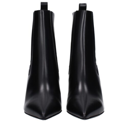 Valentino Garavani Mustad poolsaapad