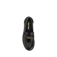 Miu Miu mustad jalga libistatavad loaferid 8 Miu Miu mustad jalga libistatavad loaferid