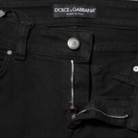 Dolce & Gabbana Mustad logo kitsad keskelt vöökohaga teksapüksid 9 Dolce & Gabbana Mustad logo kitsad keskelt vöökohaga teksapüksid